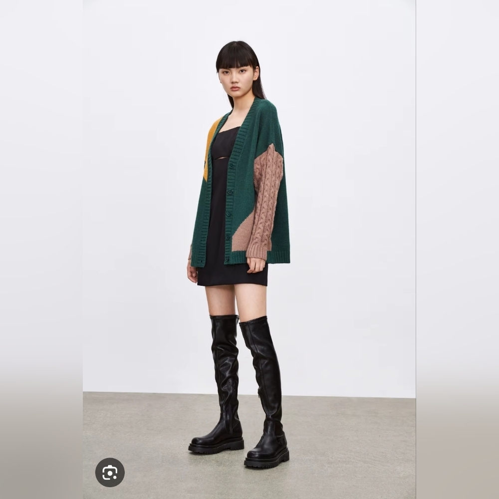 NWT Urban Revivo Colorblock Cable Knit Button Down Oversized Cardigan - Picture 4 of 11